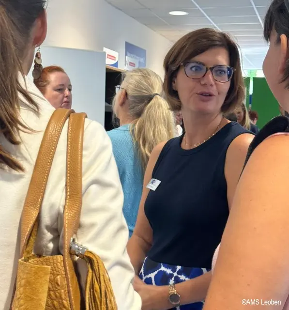 AMS-Fachberaterin Johanna Kolleger stand für persönliche Gespräche zur Verfügung. | Foto: AMS Leoben