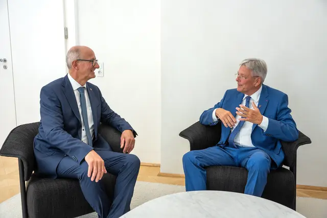 Kärntens LH Kaiser zu Gast bei LH Mattle in Innsbruck. | Foto: Land Tirol/Danijel Jovanovic