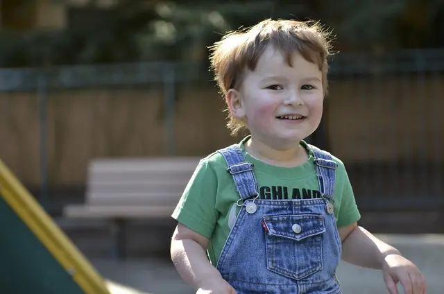 Eltern und Betroffene fordern eine transparente und bedarfsgerechte Vergabe der Assistenzstunden. | Foto: Pixabay