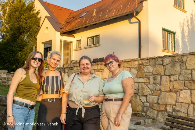 Kerstin, Alexandra, Lisa und Sophie (Sprecherin) (vlnr). | Foto: www.cine-motion.at / Ivanek