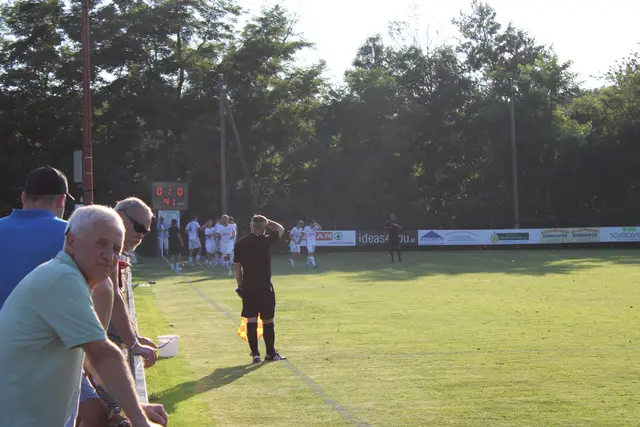 In der 40. Minute fiel durch Marco Helmig der erste Treffer für Unterschützen. | Foto: Anika Paul