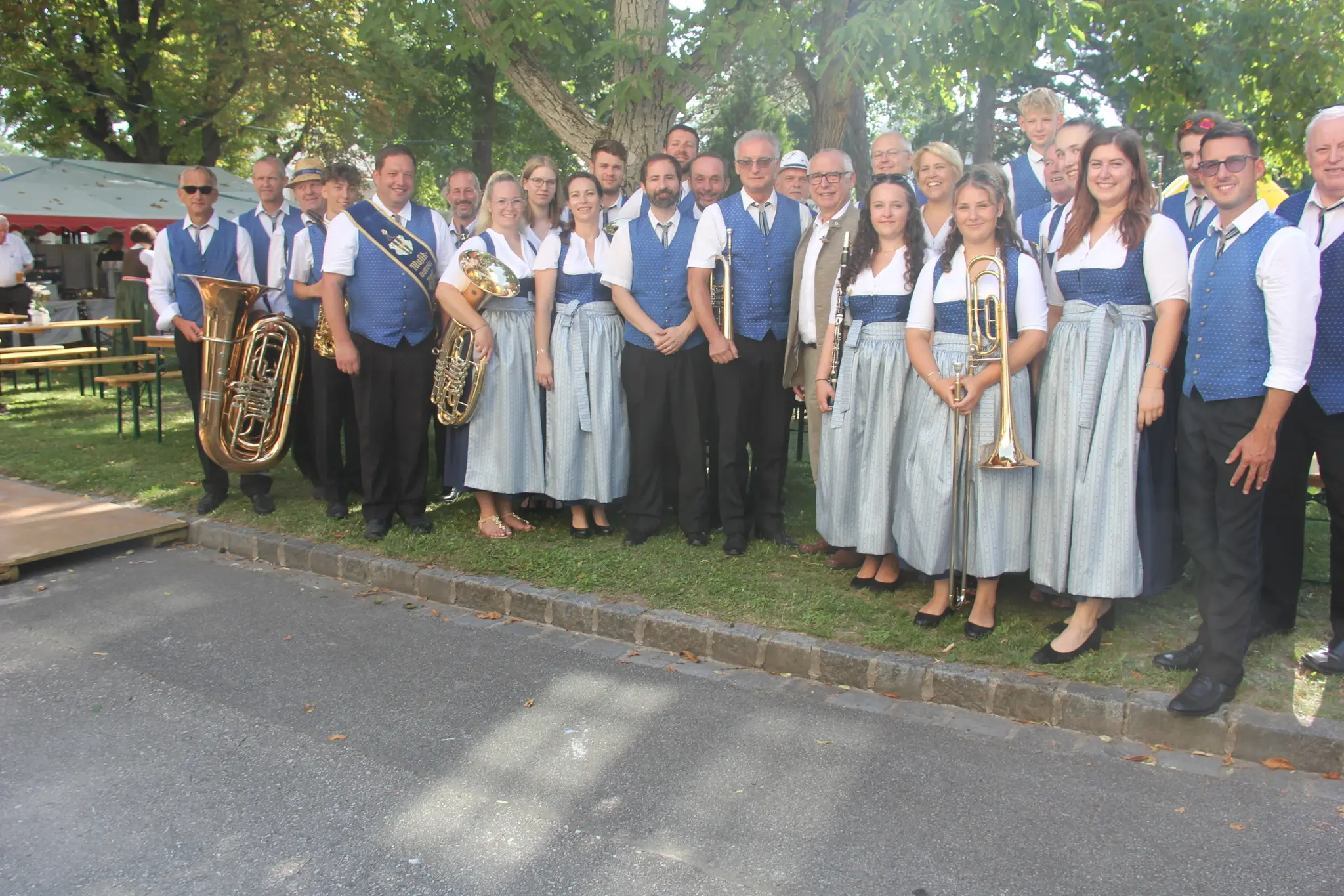 Musikverein-lud-zum-Laurenzikirtag