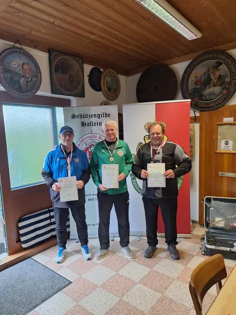 Christian Mayrhofer 1. von Rechts | Foto: SJV-Mauterndorf
