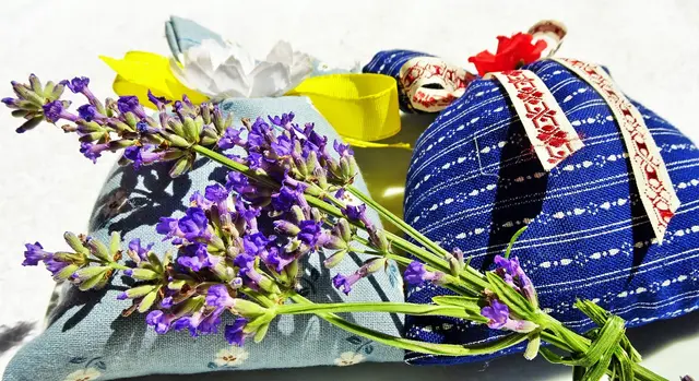 ... bereits teils zu Duftsäckchen verarbeitet, ... | Foto: © Silvia Plischek