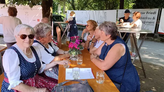 Im Rahmen des Anifer Kirtages feierte vom 8. bis 10.August 2025 Walter Bankhammer und seine Niederalmer Musikanten unter zahlreicher Teilnahme der Bevölkerung von Anif- Niederalm  und Neu/Anif ihr 40 jähriges Jubiläum !