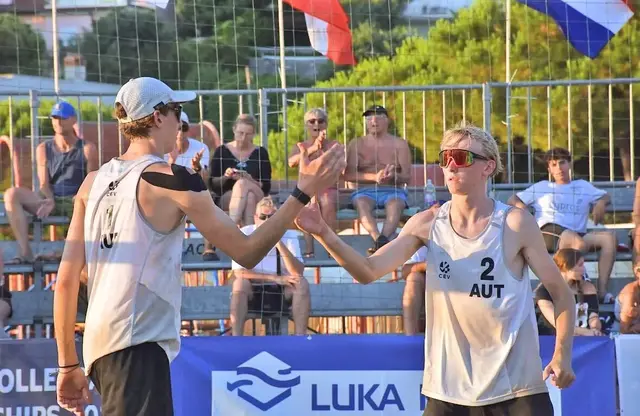 Die jungen Volleyball-Talente Martin Poinstingl und Paul Hohenauer schafften bei den U19-Meisterschaften den zweiten Platz. | Foto: Union Raiffeisen Waldviertel