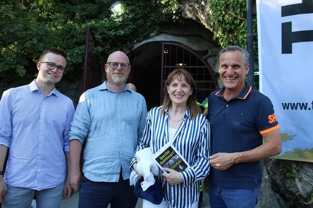 Tim Pöchhacker, Stephan Schimanowa, Silvia Drechsler und Gert Zaunbauer. | Foto: mc