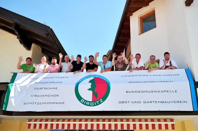 Der Traditionsverein Birgitz lädt wieder zum Dorffest ein.  | Foto: Hassl