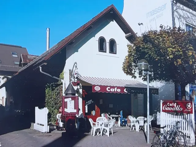 Seit dem Jahr 1980 führte Adi Appe die Konditorei in der Italienerstraße. Heuer geht es zurück zu den Wurzeln. | Foto: Privat