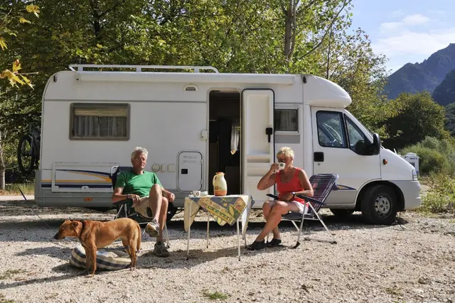 Von speziellen Auslaufgebieten bis hin zu einem Hundebadeteich - auch die Vierbeiner sollen sich im Campingurlaub wohlfühlen.  | Foto: ÖCC