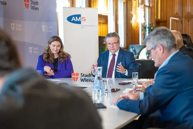 Gemeinsam mit waff und dem AMS Wien startet die Stadt Wien ein neues Förderungsprojekt unter dem Titel "Frauenstiftung". Das kündigte man am Montag mit. | Foto: Valentina Marinelić/MeinBezirk