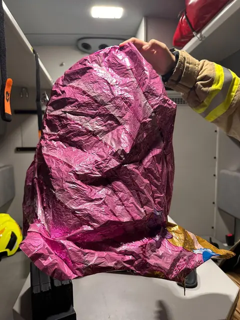 Zu guter letzter Letzt entpuppte sich der abgestürzte Paragleiter als ein größerer Luftballon. | Foto: Bergrettung Zell am See