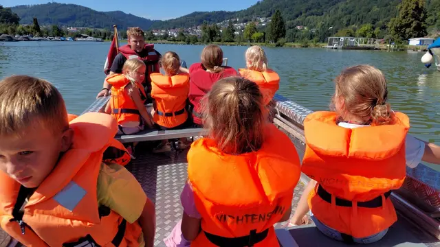 Das absolute Highlight war die Boiiotsfahrt auf der Donau mit den Booten der FF Vichtenstein, organisert von der FF Rain | Foto: Alois Braid