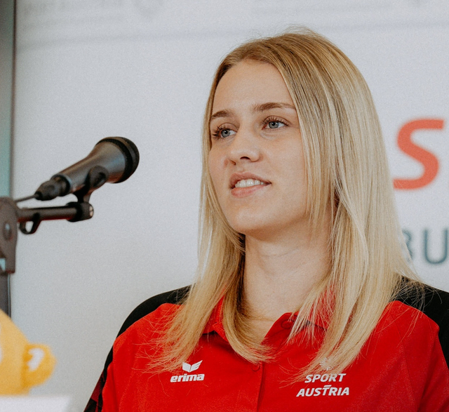 Die Polizeispitzensportlerin Lisa Fuhrmann gewann bei den Jiu-Jitsu-Weltmeisterschaften 2024 in Heraklion in Griechenland Silber und damit den Vize-Weltmeistertitel in der Disziplin Jiu-Jitsu Fighting Female bis 63 Kilo.  | Foto: Sport Austria