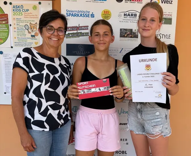 1. Platz B-Bewerb: Renate Wiesinger-Schrenk, Tina Semler, Lea Hofreiter (v. l.) | Foto: ASKÖ TV Weiz