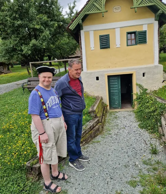 In Bad Tatzmannsdorf und Goberling war eine Gruppe der Lebenshilfe Hartberg der Vergangenheit auf der Spur. | Foto: © Lebenshilfe Hartberg