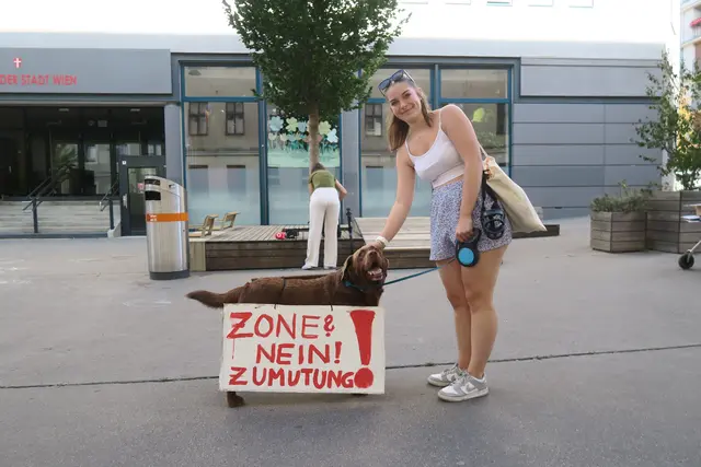 Anna und Samy finden die Zone ist eine neue "Zumutung".  | Foto: Patricia Hillinger/MeinBezirk