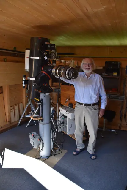 Kampf gegen die Lichtverschmutzung in unserer Region: Hobbyastronom Franz Klauer hat in Puchenstuben eine Sternwarte und den Planetenweg errichtet. | Foto: Roland Mayr/MeinBezirk Scheibbs