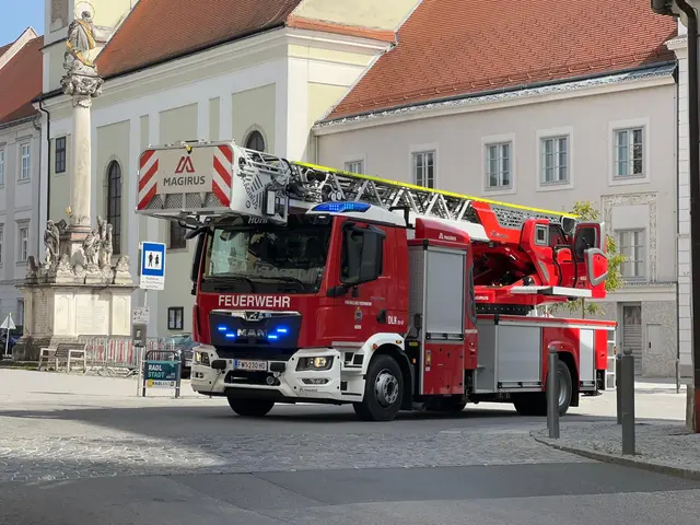 Zwei Unfälle innerhalb weniger Stunden hielten die Einsatzkräfte in Atem und machten deutlich, wie schnell Routine in Gefahr umschlagen kann. | Foto: FF Horn