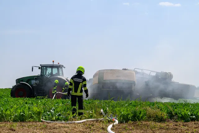 Der Brand war schon vor Eintreffen der Feuerwehr unter Kontrolle. | Foto: TEAM FOTOKERSCHI / WERNER KERSCHBAUMMAYR