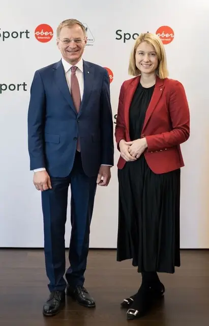 Stelzer und Haberlander werden die aktivsten Gemeinden prämieren.  | Foto: Land OÖ/Max Mayrhofer