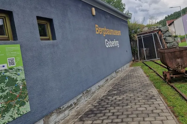 In Bad Tatzmannsdorf und Goberling war eine Gruppe der Lebenshilfe Hartberg der Vergangenheit auf der Spur. | Foto: © Lebenshilfe Hartberg