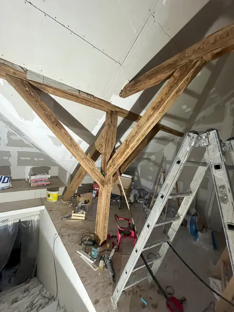Das Dachgeschoß nach der Trockenbauarbeit. | Foto: Visic