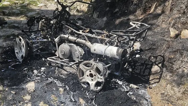 Das Quad war vollständig ausgebrannt. | Foto: Feuerwehr Neukirchen