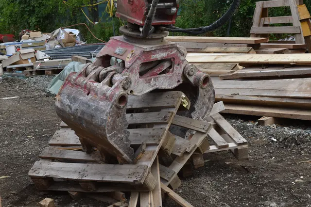 Die Materialien werden zerkleinert, fachgerecht entsorgt oder wiederverwertet. | Foto: Michael Strini