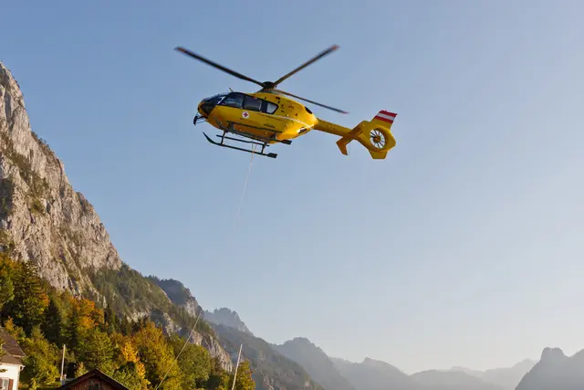 Der Verletzte wurde ins Krankenhaus geflogen. (Symbolfoto) | Foto: stock.adobe.com/at/Lubos Chlubny