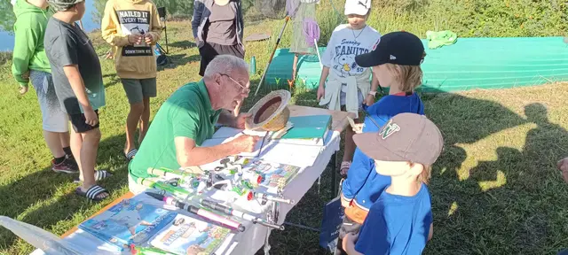 Beim Kinderfischen wurden 30 Fische gefangen. | Foto: Pfaffl