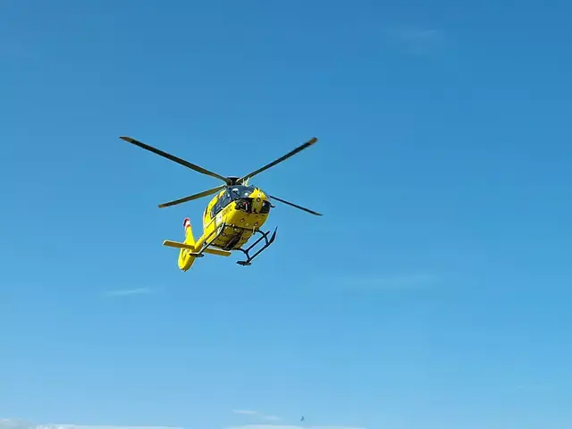 Mit seinen Kopf- und Gesichtsverletzungen wurde er mit dem Rettungshubschrauber ins Klinikum Klagenfurt geflogen. (Symbolfoto) | Foto: ÖAMTC