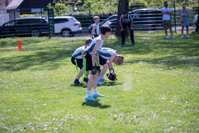 Spielszene Flag Football | Foto: Chris Wenin