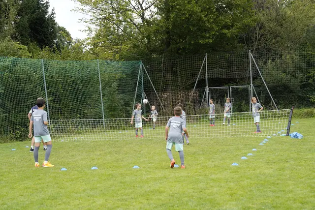Auch Fußball-Tennis durfte natürlich nicht fehlen. | Foto: Michl