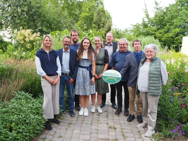 Fünf neue Gartenbaumeister gehen nach der Prüfung in Langenlois hervor. | Foto: Gartenbauschule Langenlois
