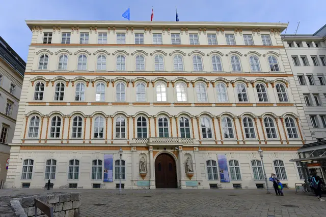 Erste Erkenntnisse deuteten darauf hin, dass Daten aus der Reiseregistrierung sowie der öffentlichen Website des Außenministeriums betroffen sein könnten. | Foto:  Willfried Gredler-Oxenbauer / picturedesk.com