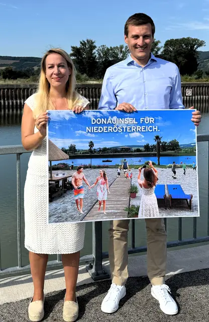 Vor gut einem Jahr präsentierten Bernadette Haider-Wittmann und Sven Hergovich die SPÖ-Pläne für eine "Donauinsel für Niederösterreich" auf dem ehemaligen Werftgelände in Korneuburg. | Foto: SPÖ