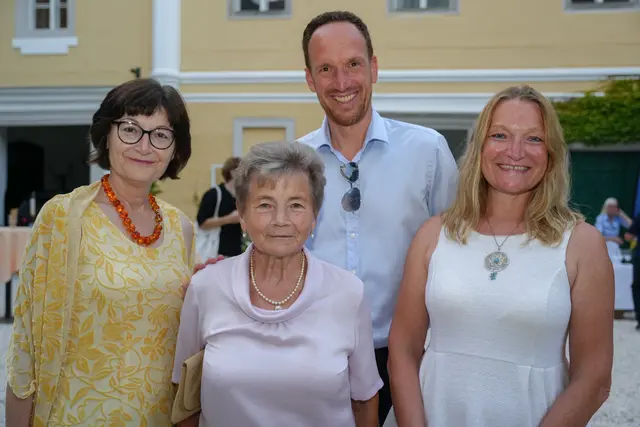 Susanna Pucher, Theresia Raninger, Philipp Hayder und Barbara Pucher-Hayder genossen den lauen Sommerabend. | Foto: Markus Hauser