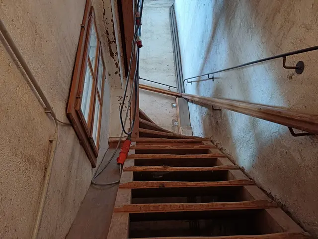Eine der vielen Stiegen des Kirchturms. 