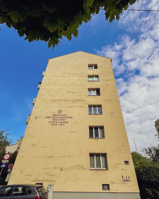 Einige Häuserwände werden nicht mehr wiederzuerkennen sein. So auch die Arndtstraße 30. | Foto: Calle Libre