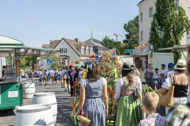 Am Neustifter Kirtag kam es laut einem Online-Bericht zu einer Rauferei zwischen Gästen und einem Heurigen-Wirt. | Foto: René Brunhölzl/MeinBezirk