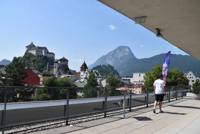 Ganz oben im vierten Stock gab es noch einen Fotopoint als Draufgabe.  | Foto: Barbara Fluckinger
