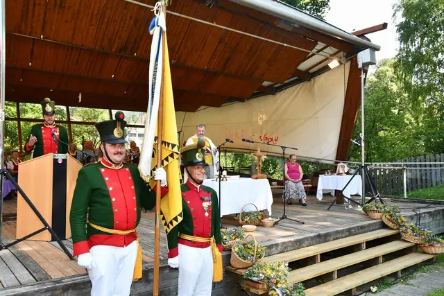 Festgottesdienst zum Auftakt des Stadtfestes der Murauer Bürgergarde. | Foto: Anita Galler