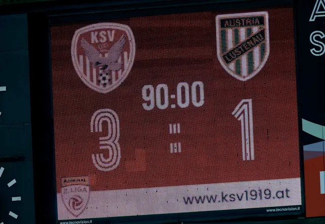 Der Videowall im Alpenstadion Kapfenberg zeigte den Heimsieg über Lustenau an. | Foto: GEPA pictures/Hans Oberländer