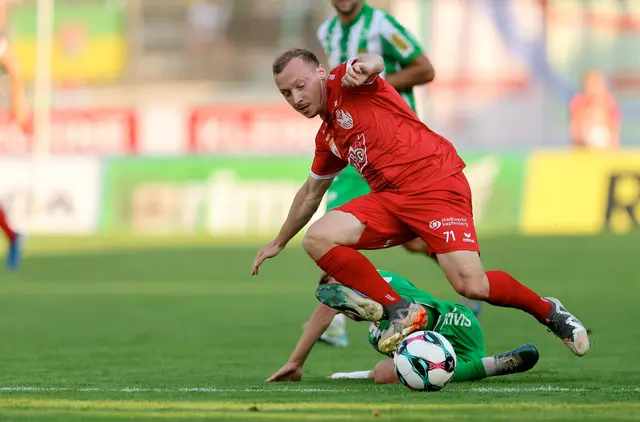 Wieder ein spielentscheidender Treffer von Thomas Maier für die KSV-Falken | Foto: GEPA pictures/Hans Oberländer