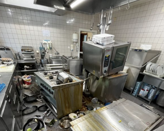 Am Donnerstag ereignete sich in einem Gastronomiebetrieb in Stubenberg eine Gasexplosion in der Küche. | Foto: Feuerwehr Stubenberg am See