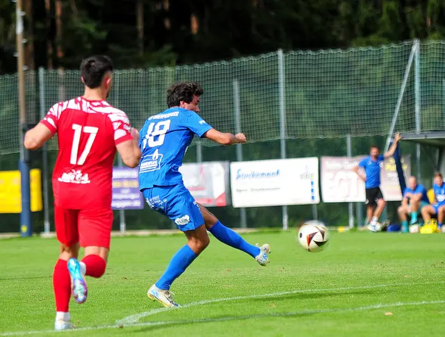 Christoph Marscher fackelte nicht lange und nagelte das Leder zum Regionalliga-Premierentor ins Netz! | Foto: Hassl
