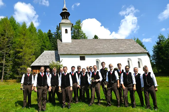 Der MGV Kornblume von der St. Anna Kirche ober St. Lorenzen | Foto: Josef Bodner