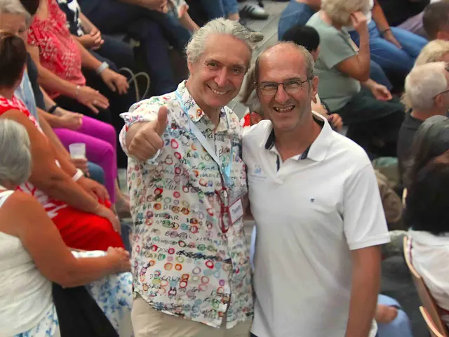 Erneut ausverkauft waren die beiden Veranstaltungen in der Burgarena Stadtschlaining - die "Symphonic Tribute Show to ABBA" und zwei Tage später der Liederabend mit Konstantin Wecker. Intendant Gerhard Krammer und Eventmanager Werner Glösl zeigten sich sehr erfreut. | Foto: Peter Seper