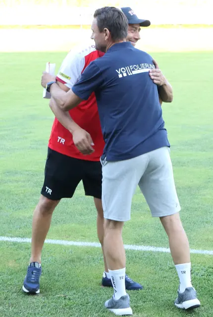 Begrüßung der Trainer Dietmar Wolf und Michael Herrmann | Foto: Gerhard Langmann